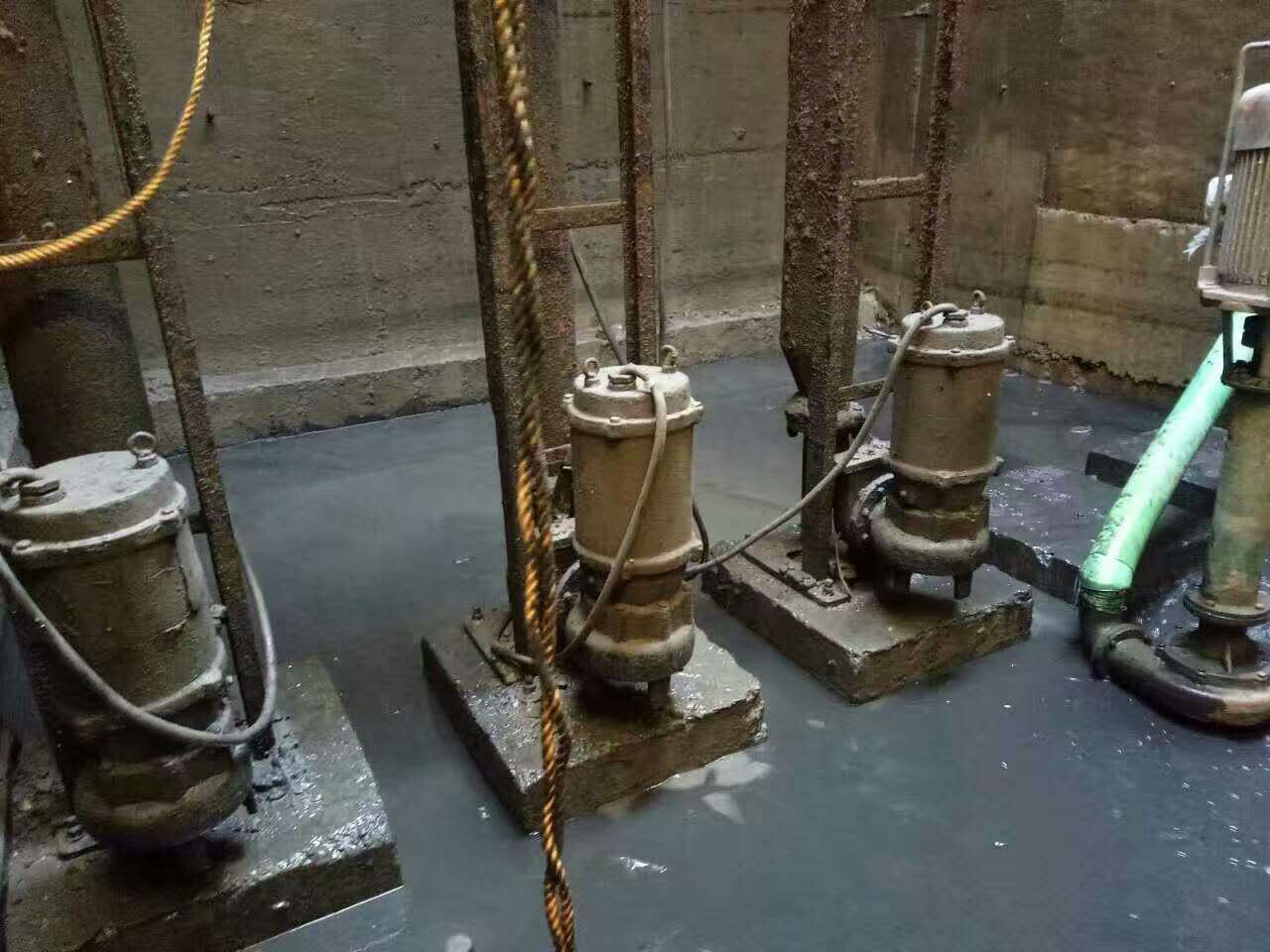 固镇污水池清理